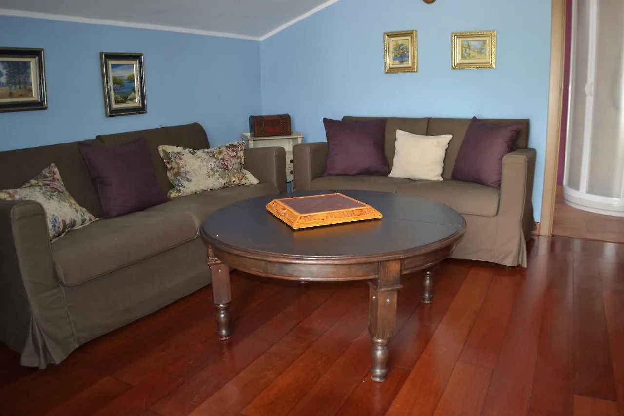 Holiday home Casa Azul Villa Alozaina Spain